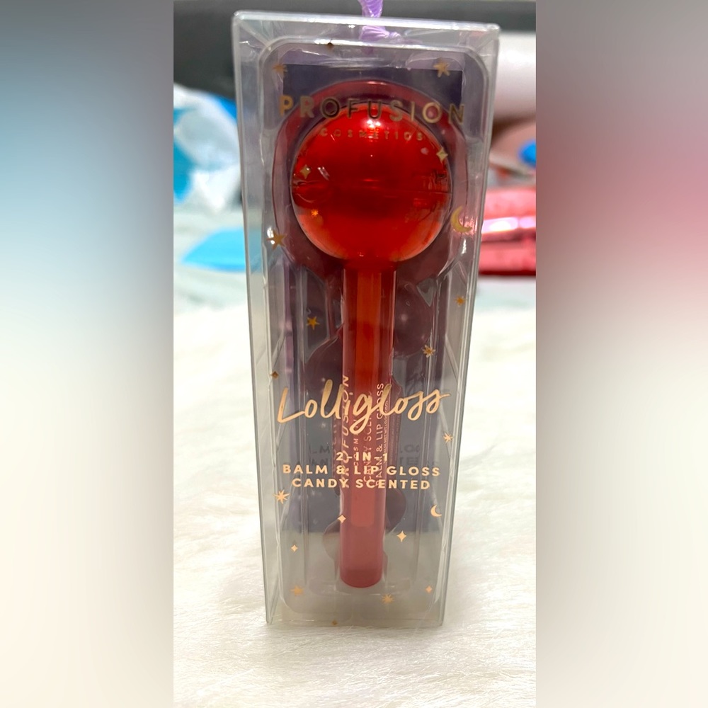 Balm and lip gloss